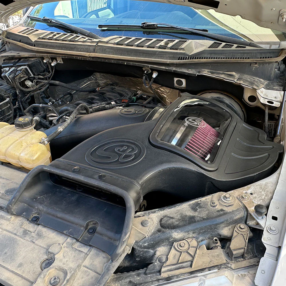 TOMA DE AIRE FRÍO PARA FORD F-150 18-21 5,0
S&B  